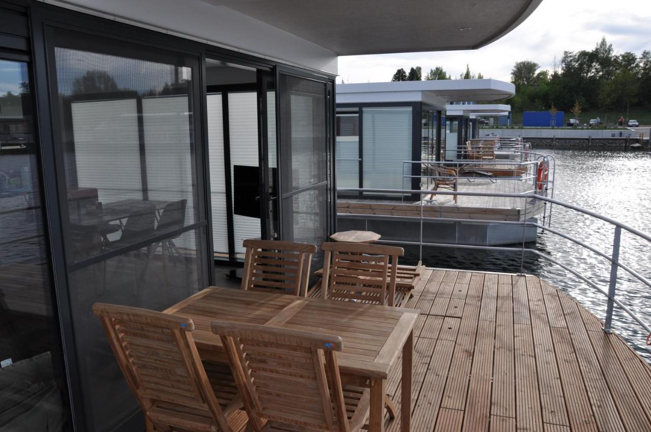 Hausboote Marina Braunsbedra Villa Eksteriør bilde